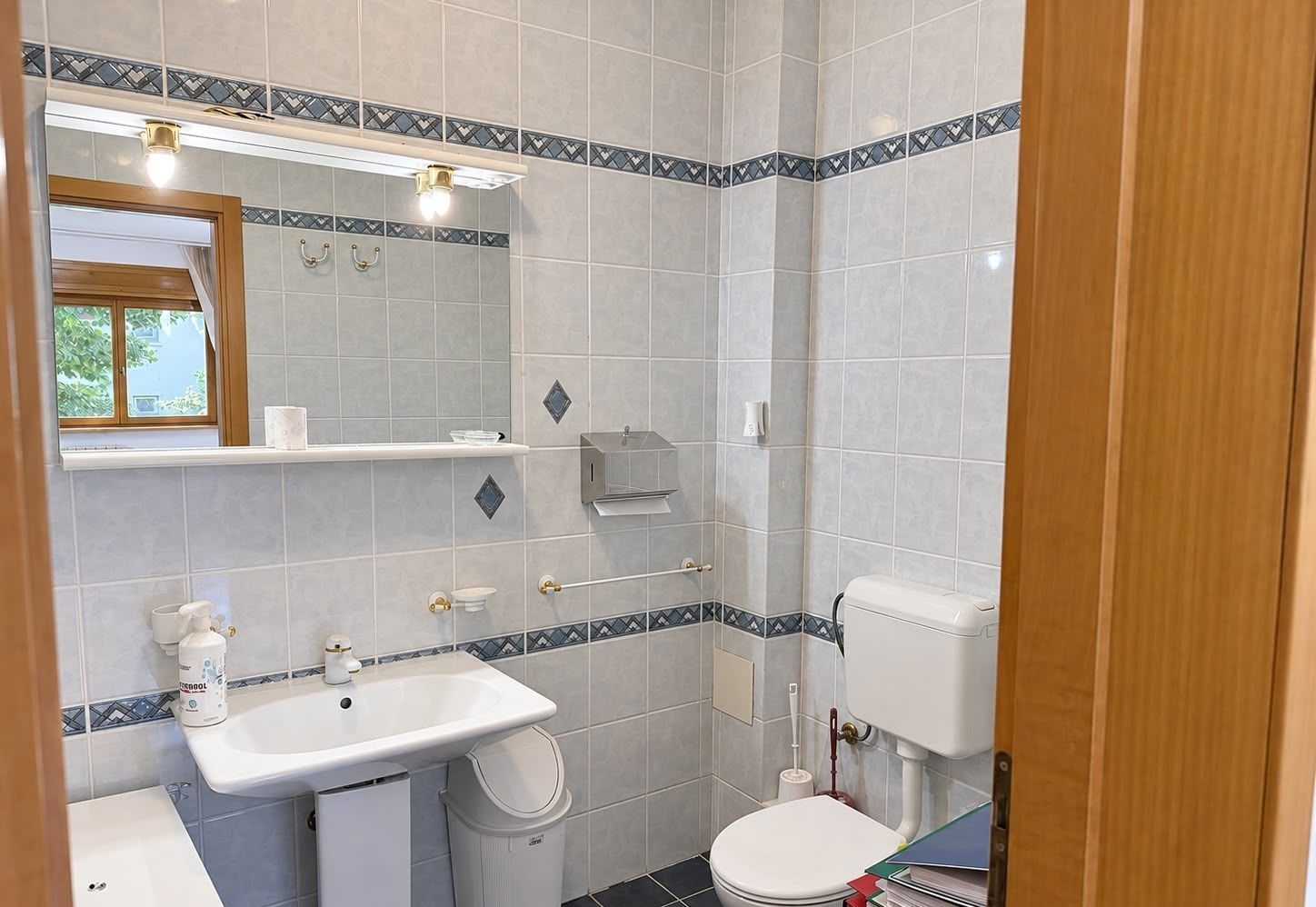 Aviatorilor | 200 mp | 5 camere | Garaj + boxă | 0% comision