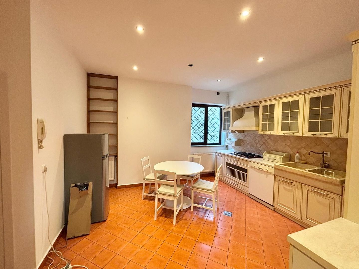 Amazing 7-room Villa - Primaverii - Floreasca - 4/10