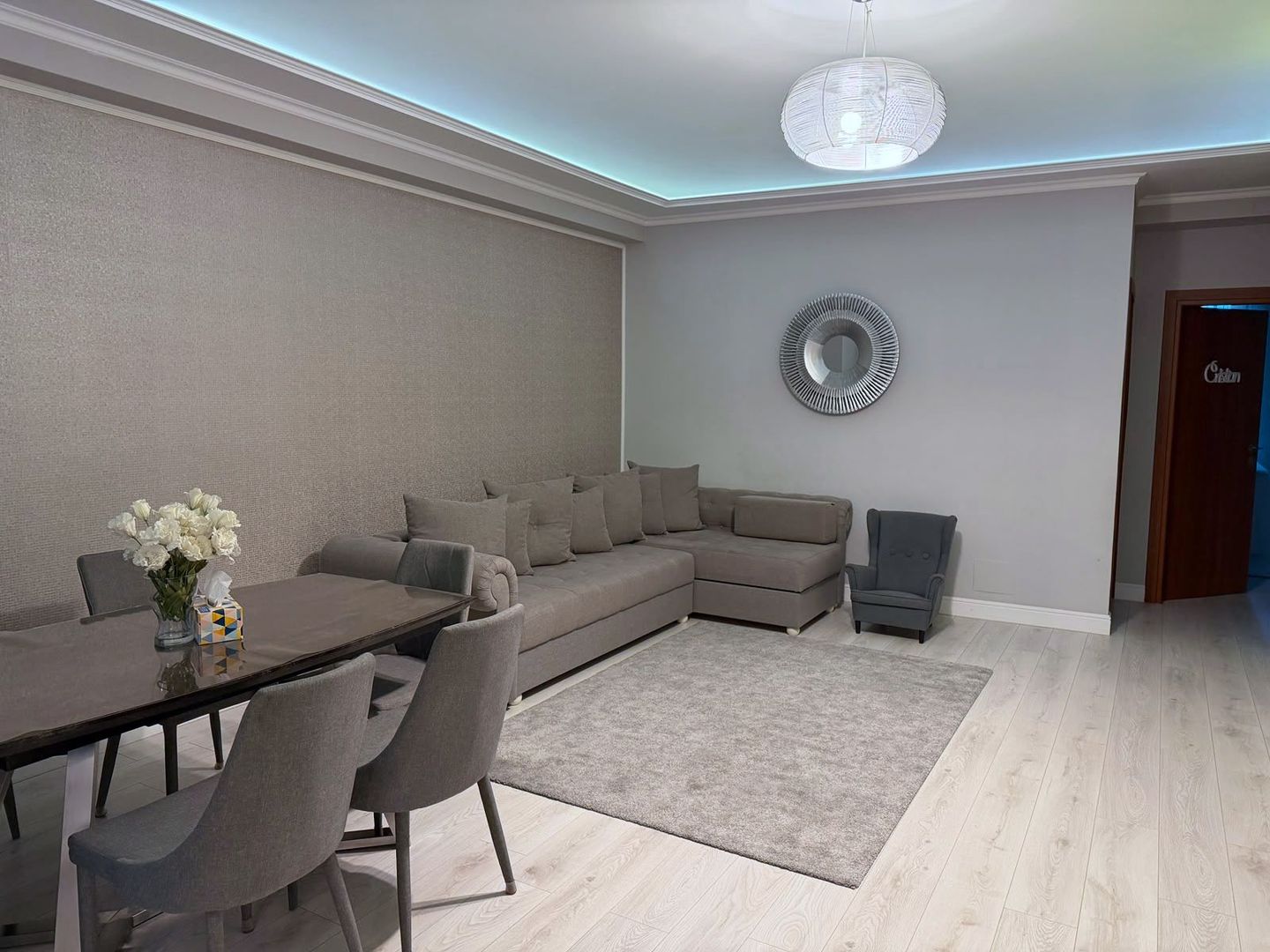 AVIATIEI | 3 CAMERE | 100 MP + Loc de parcare inclus