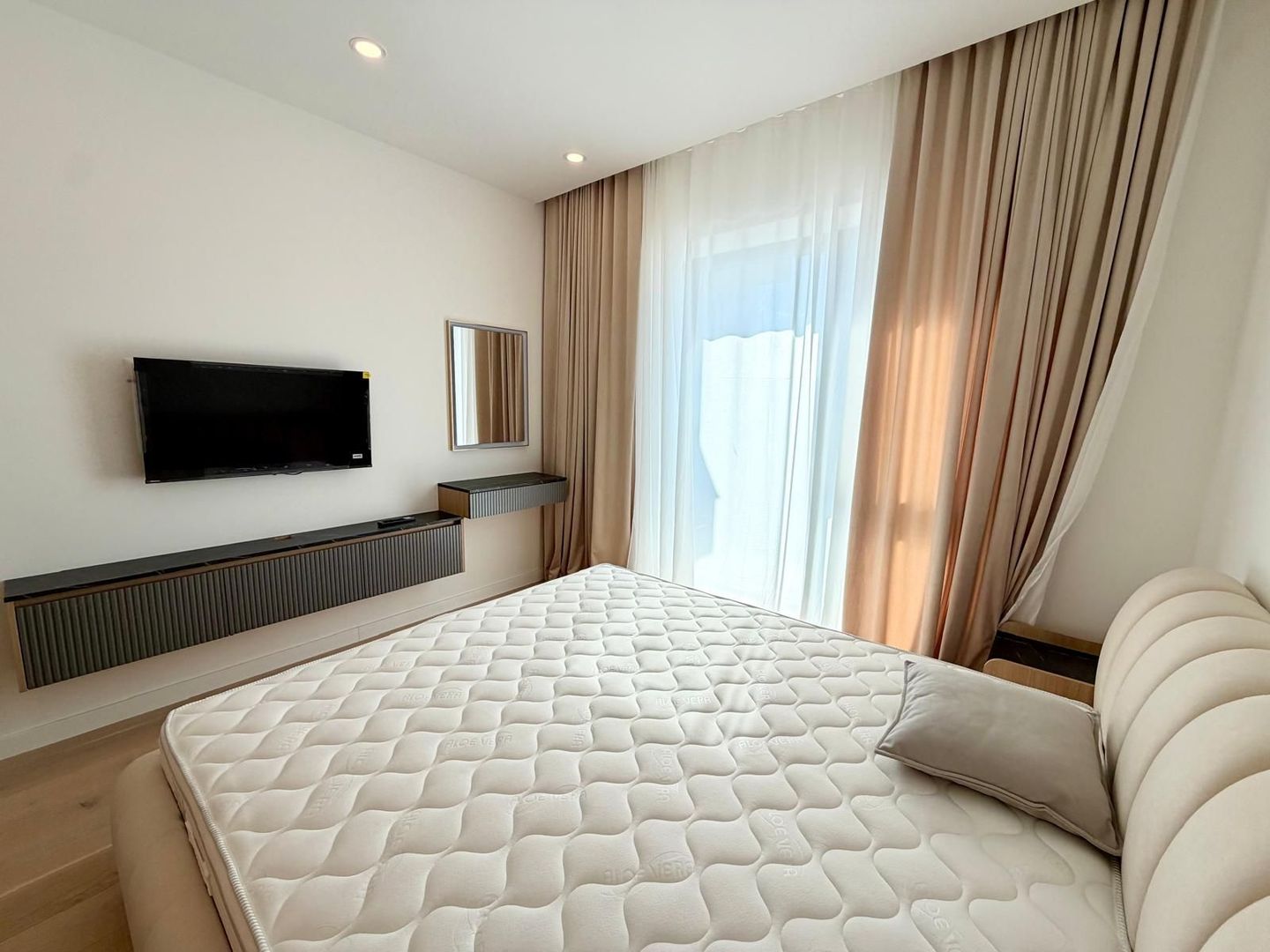 De Închiriat | 2 Camere | Nusco City Faza 2 | Parcare Inclusa - imagine 2