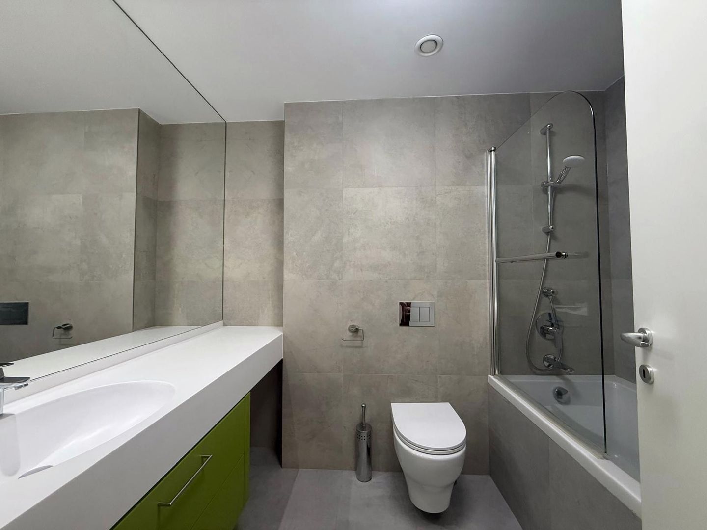 2 Rooms-HERASTRAU-Parking spot included