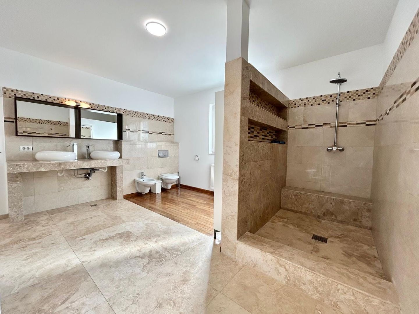 Pipera zona Cambridge -vila inchiriat - 8