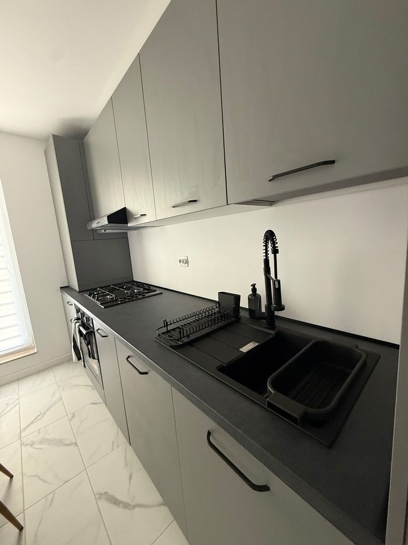 Apartament 3 camere de închiriat COSMOPOLIS - 5