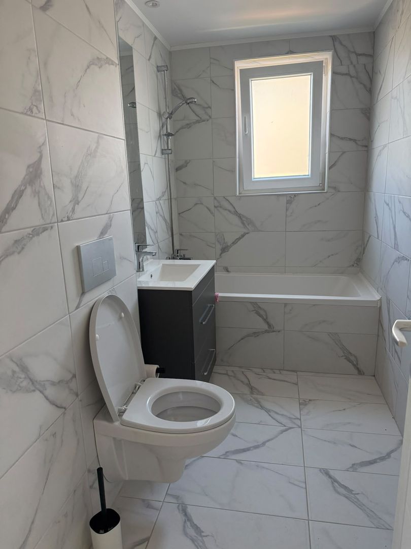 Apartament 3 camere de închiriat COSMOPOLIS - 9