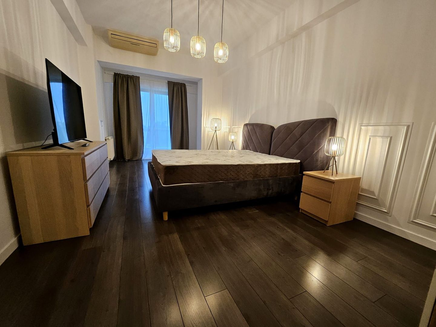 Apartament 4 camere spre inchiriere in Herastrau