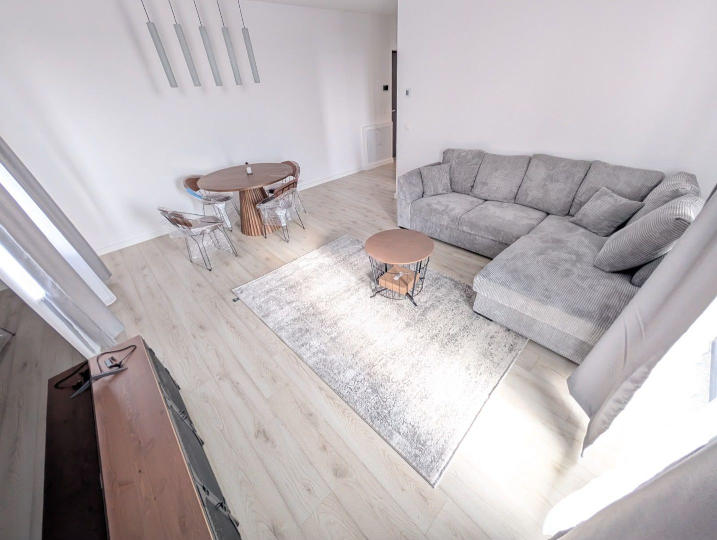 Apartament 2 camere | Băneasa | Etaj 9/10 | Terasă | Parcare