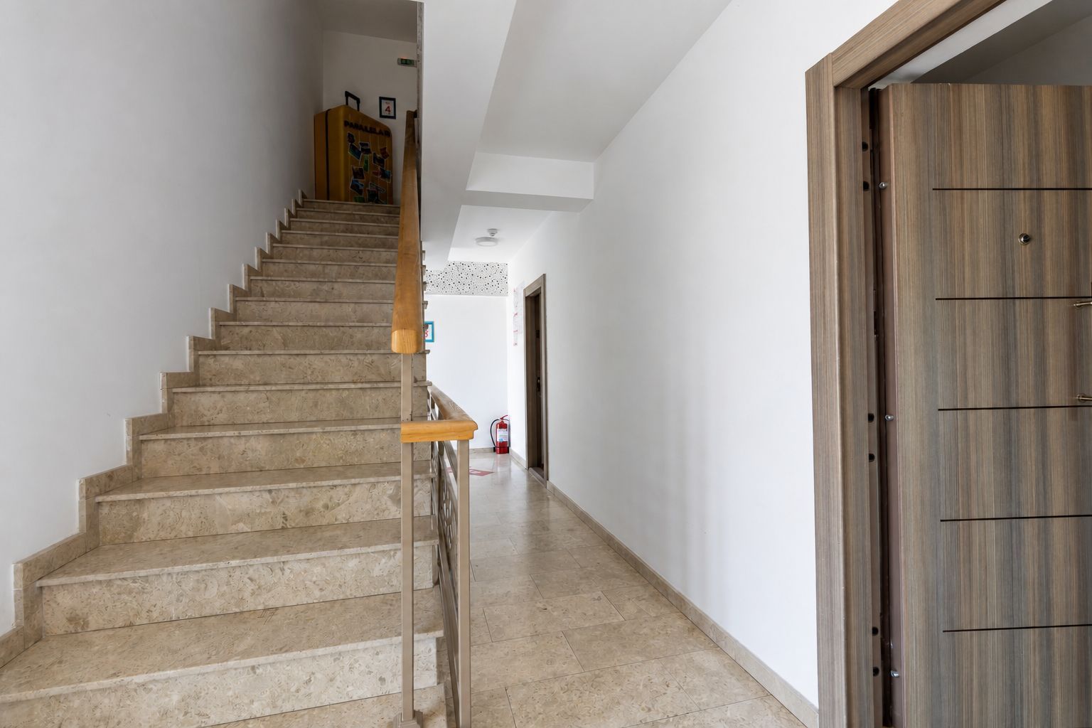 Cladire de Birouri | 800 mp | Zona de Nord - 17