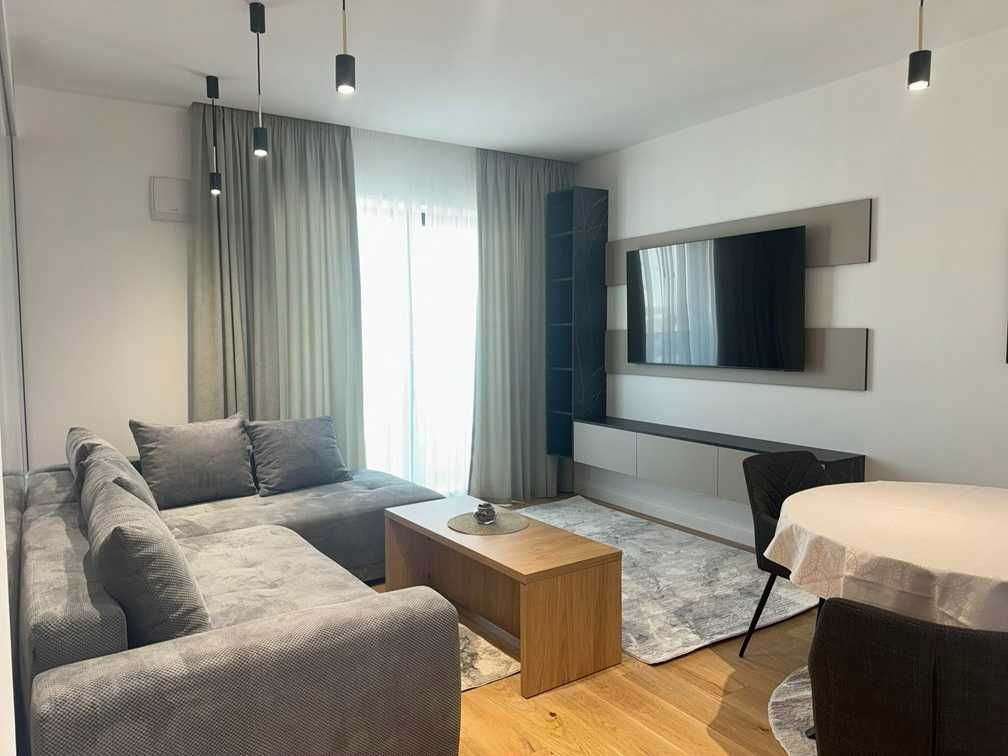 2 Camere de inchiriat | Aviatiei | Parcare