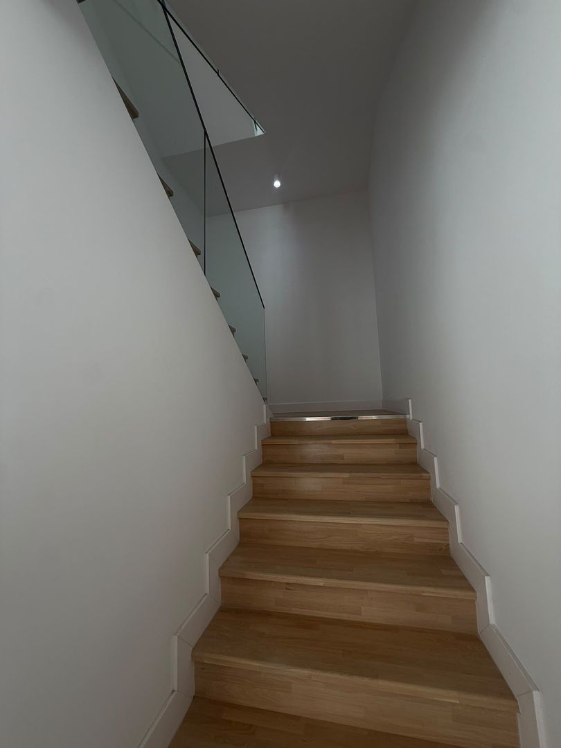 Vilă Exclusivistă cu 5 Camere în Pipera | Finisaje Premium - 7/10