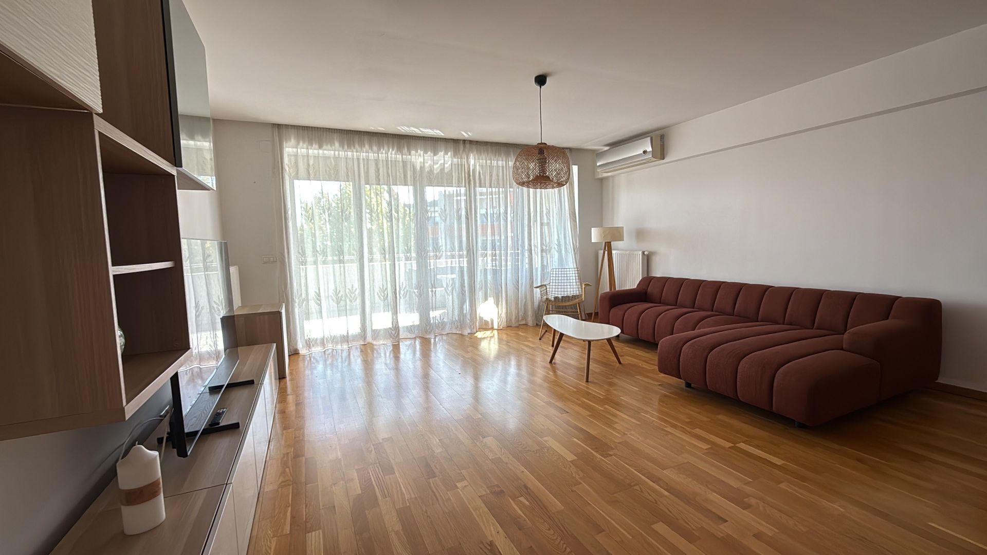 Apartament 3 camere|parcare|acces la lac|pet friendly, Vatra Nouă