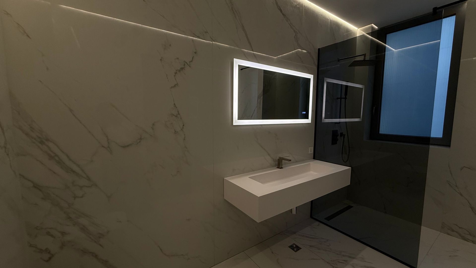 FZeeN | 2 Rooms | Boutique Building | - 7