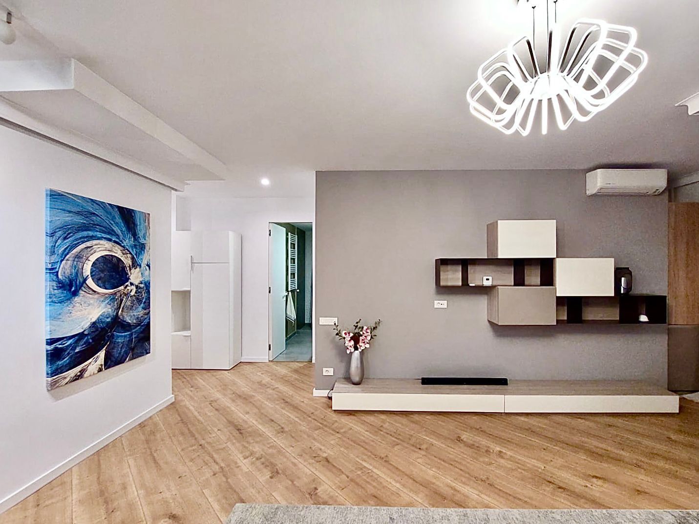 Apartament Premium cu 3 Camere | 70,55 MP |Etaj 7/7 |2 Locuri de Parc. - 2