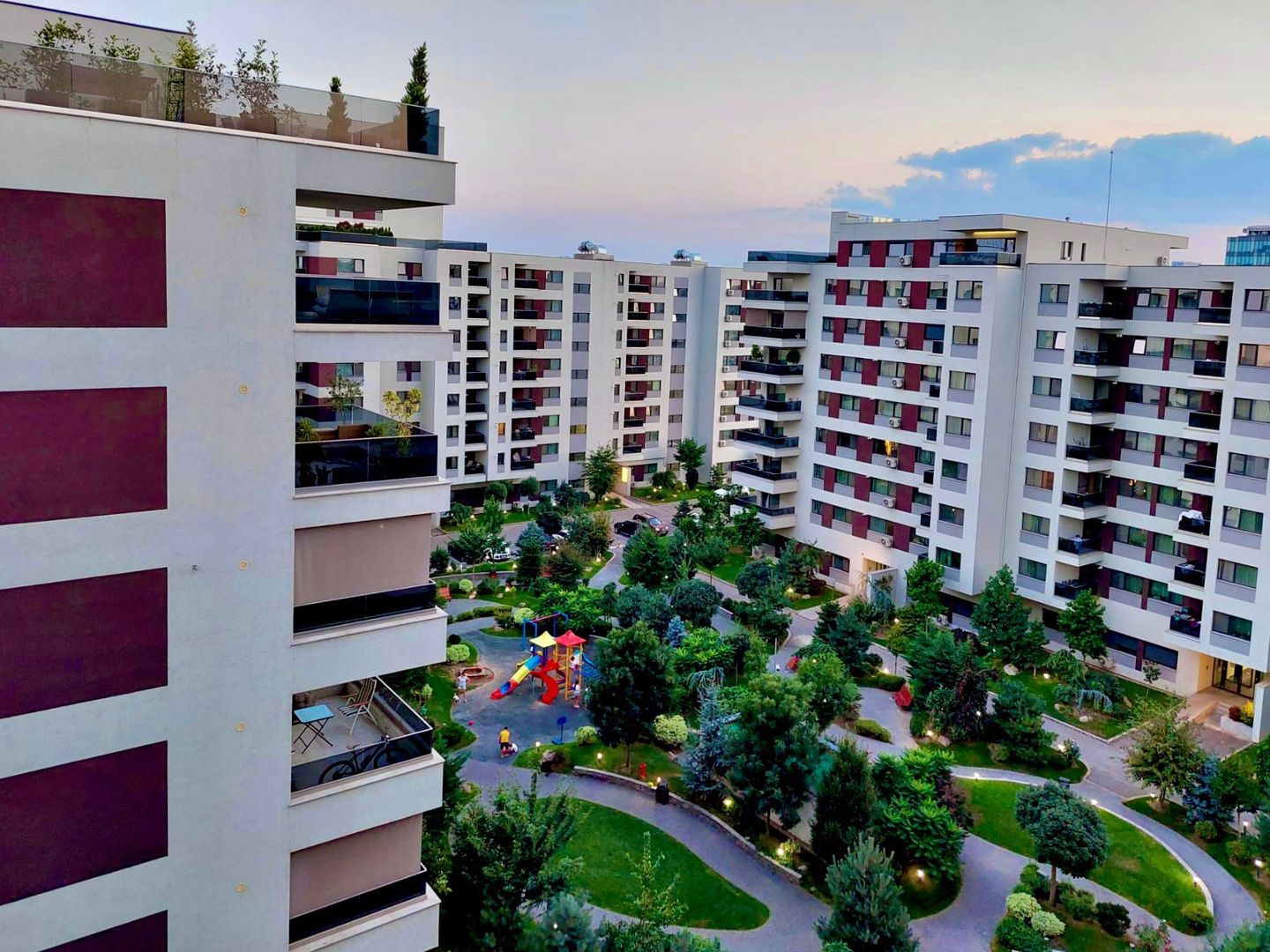 Apartament Premium cu 3 Camere | 70,55 MP |Etaj 7/7 |2 Locuri de Parc. - 12
