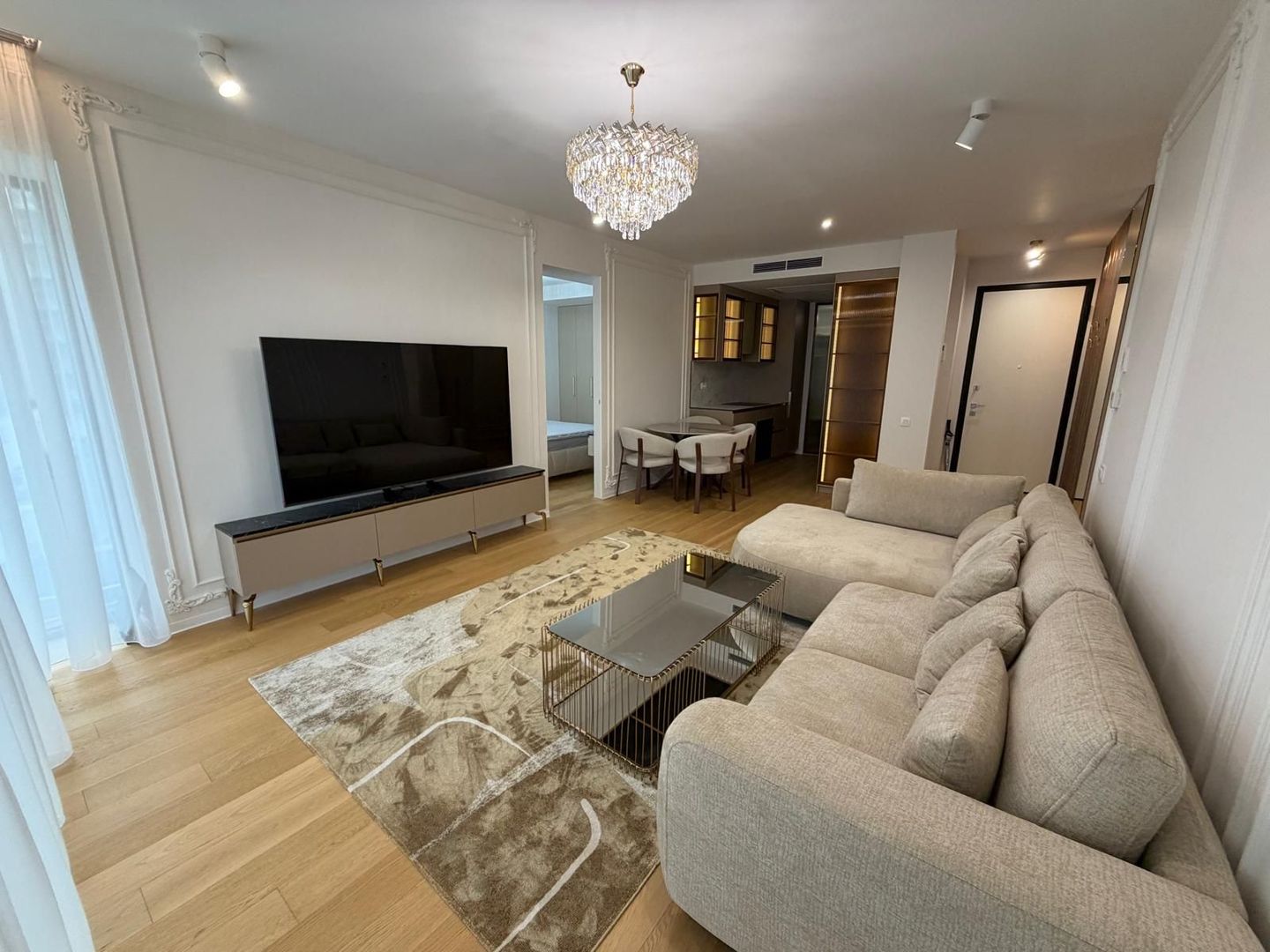 3 camere de inchiriat | zona Floreasca | prima inchiriere