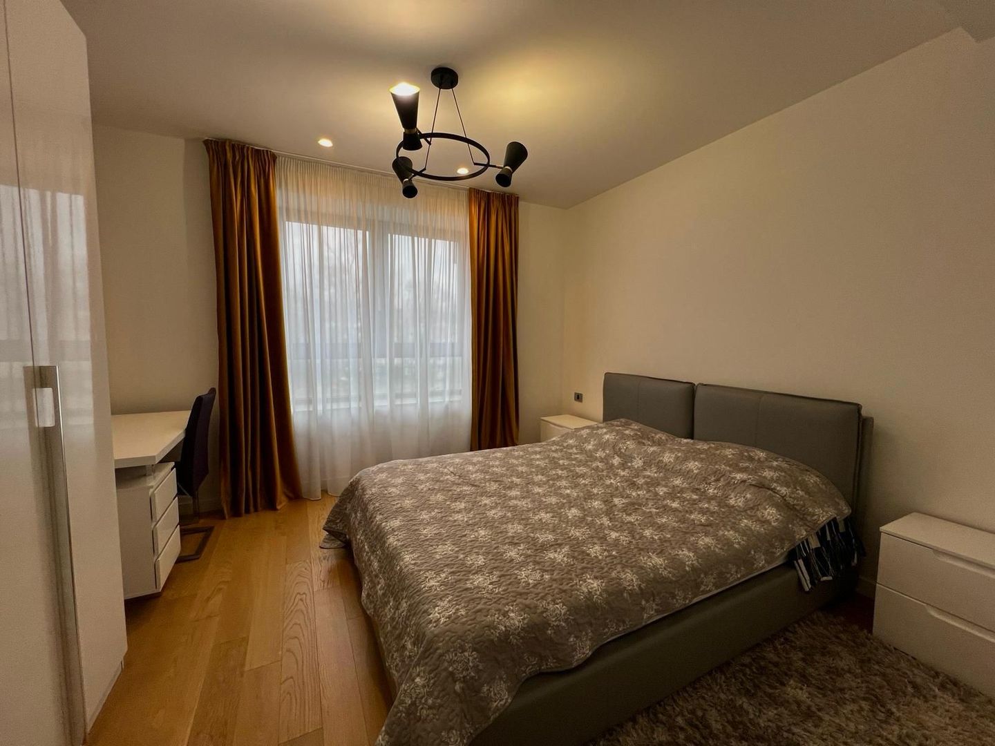 Apartament superb 3 camere in zona Aviatiei 2 locuri de parcare! - 8