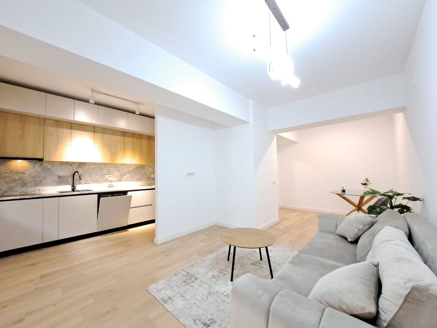 2 camere de inchiriat | PIPERA | PARCARE INCLUSA