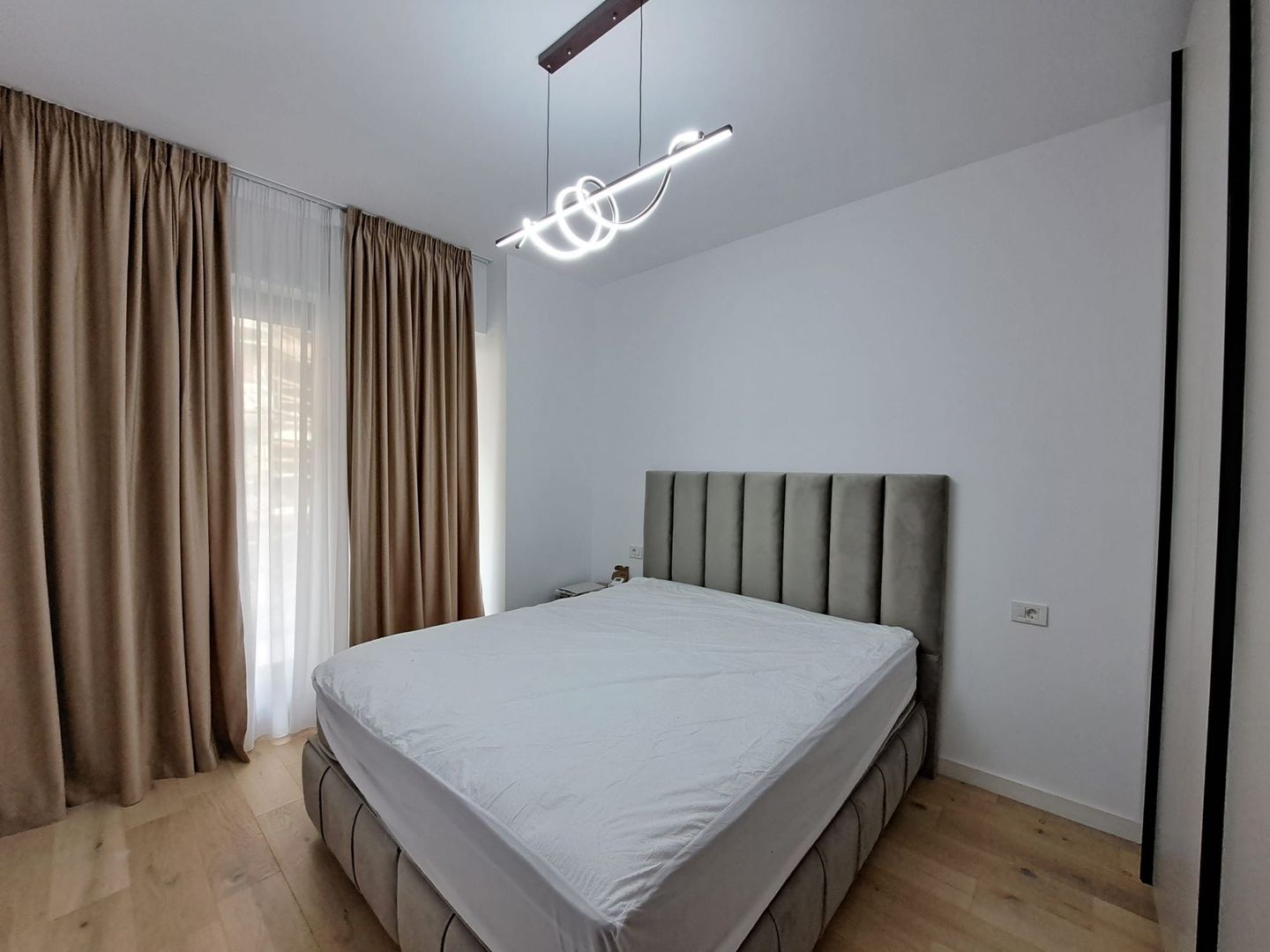 2 camere de inchiriat | PIPERA | PARCARE INCLUSA
