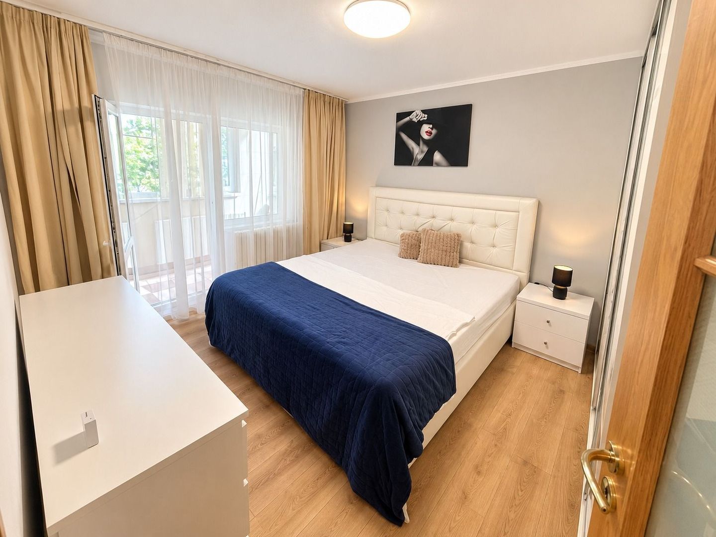 APARTAMENT 3 CAMERE | CENTRALA PROPRIE