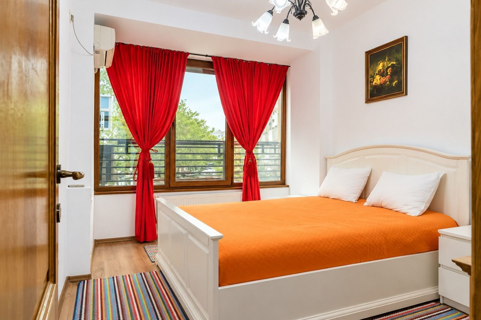 APARTAMENT 3 CAMERE | PIATA ROMANA | 4 MIN METROU - imagine 3