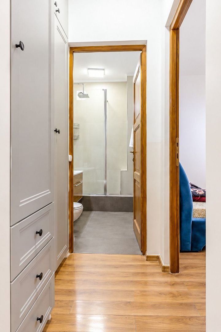 APARTAMENT 3 CAMERE | PIATA ROMANA | 4 MIN METROU - 7