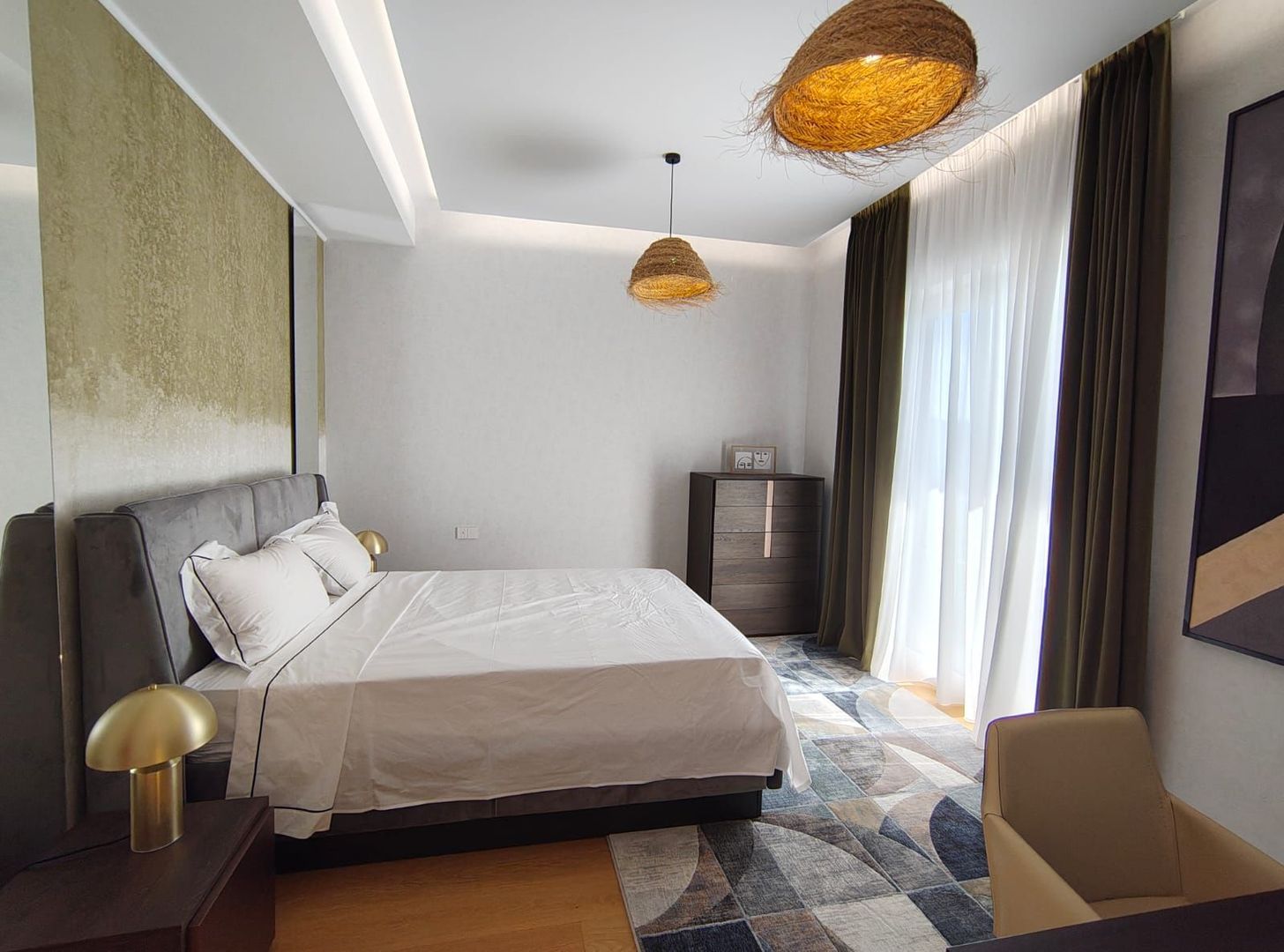 Penthouse de Excepție în Zona Jandarmeriei | Prima Închiriere