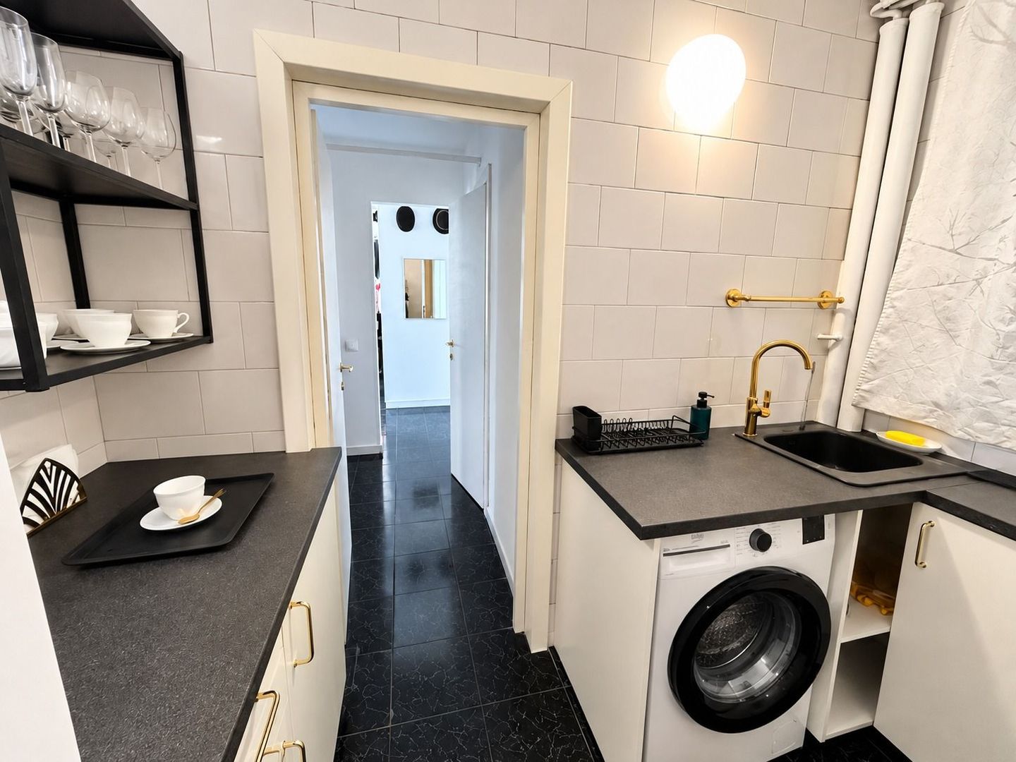 APARTAMENT 2 CAMERE | SALA PALATULUI