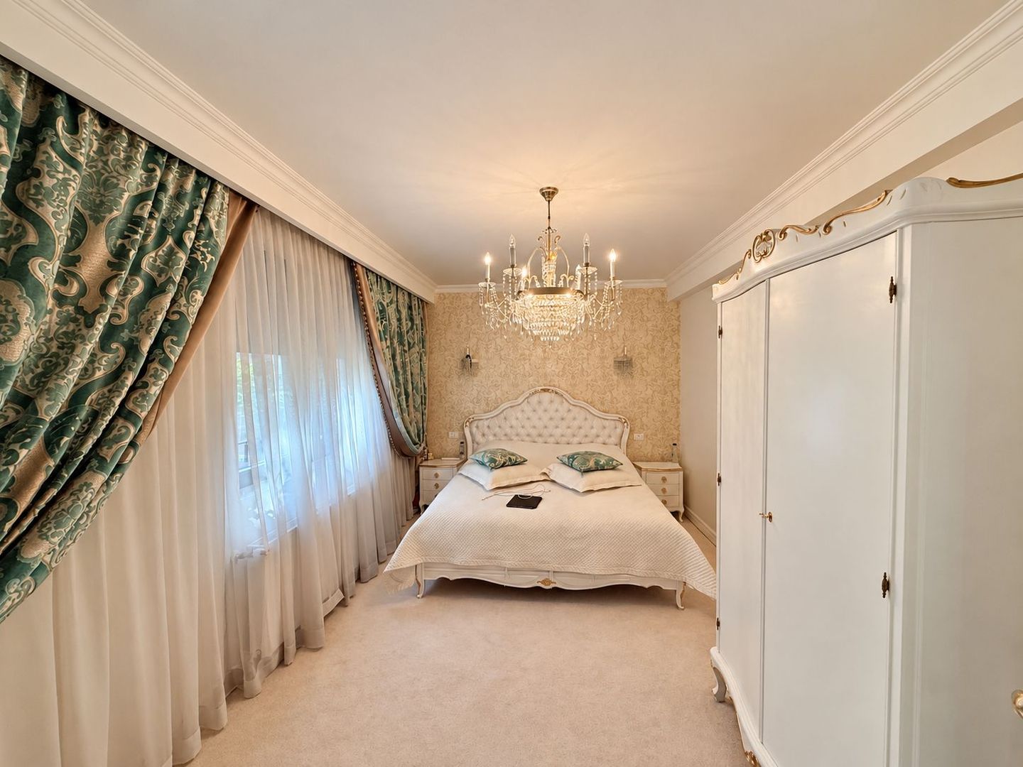 Primaverii Luxury Villa | Timeless Elegance