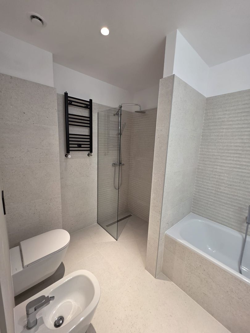 4-Room Apartment for Rent // Up-site // Parking Included // Spa - 14