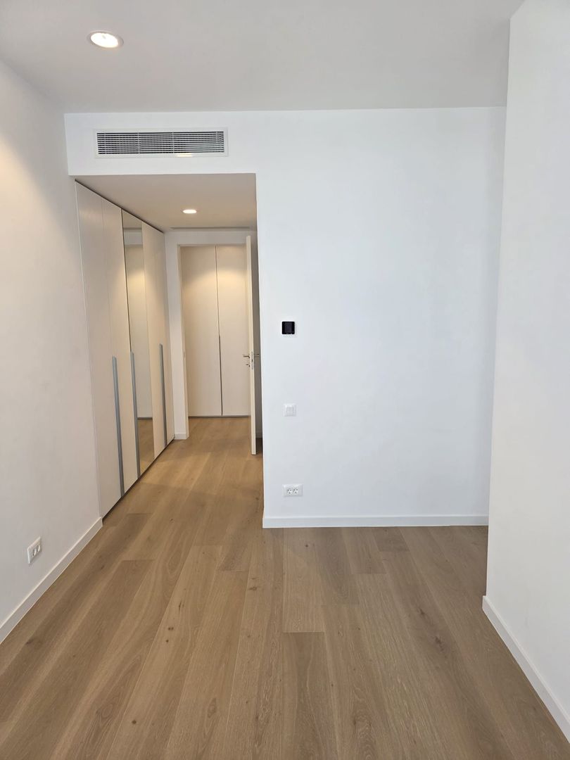 4-Room Apartment for Rent // Up-site // Parking Included // Spa - 16