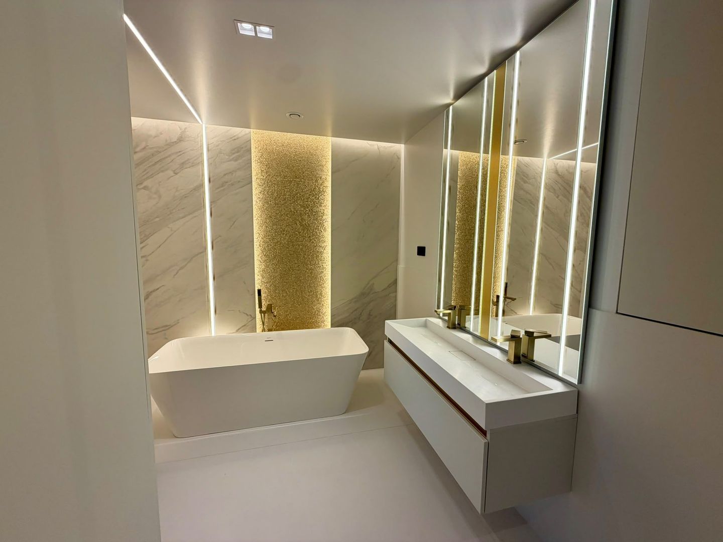 Penthouse exclusivist | zona Floreasca | + TVA | - 11