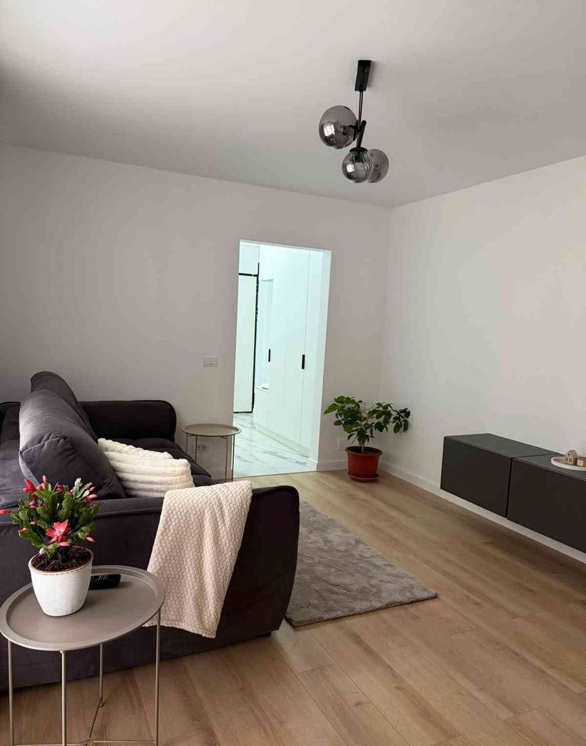 Apartament 3 camere, zona Titan - 3/20