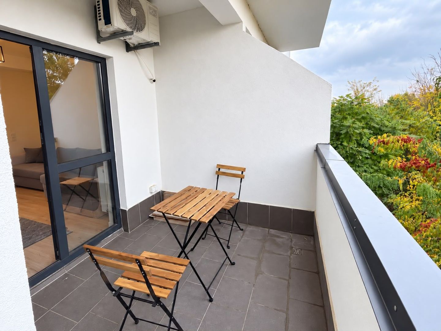 Apartament 3 camere | Etaj 2 | Parcare inclusă | Disponibil imediat - 6