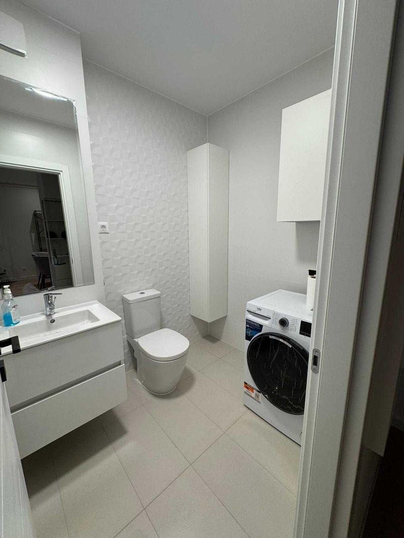 Închiriere apartament 2 camere + parcare subterană | Hils Titanium - 7