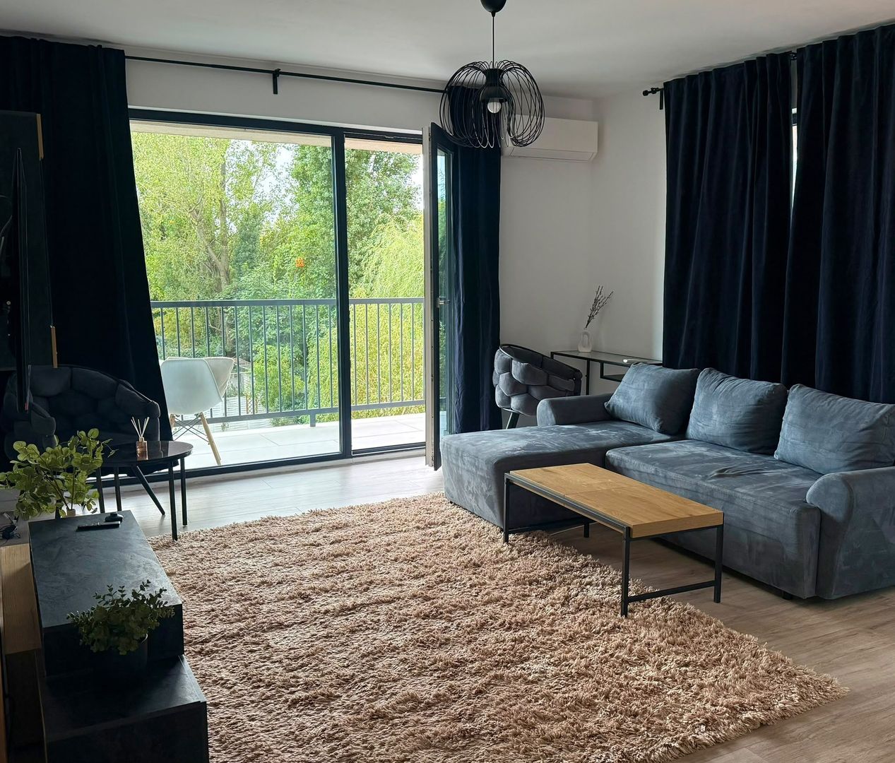 Apartament 2 camere | Aproape de metrou și lac