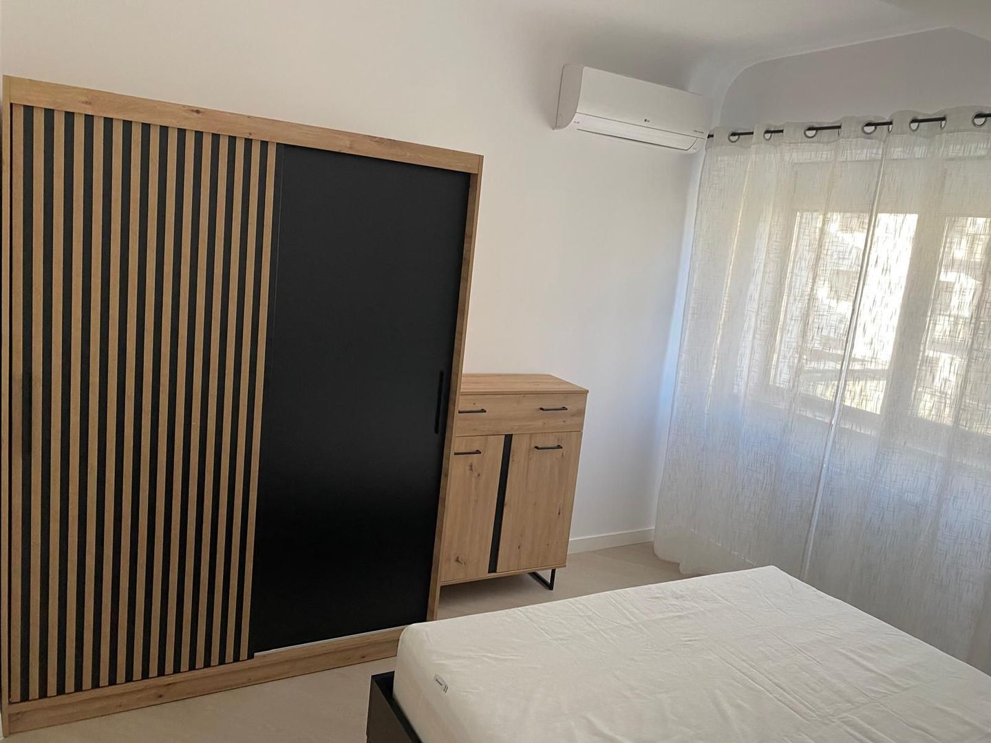 Apartament Premium cu 3 Camere și Terasă de 10 mp | Mobilat Lux - 4/10