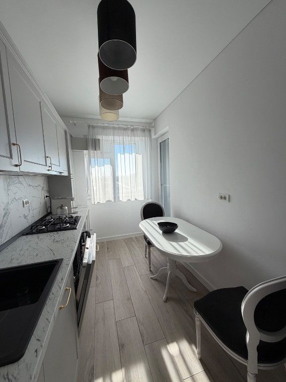 Apartament de 2 camere de închiriat, zona Mihai Bravu - 6/8