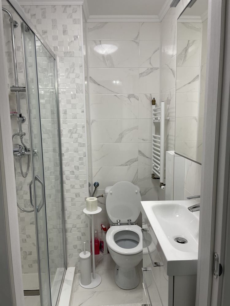 Apartament cu 2 camere de închiriat, B dul Magheru - 6