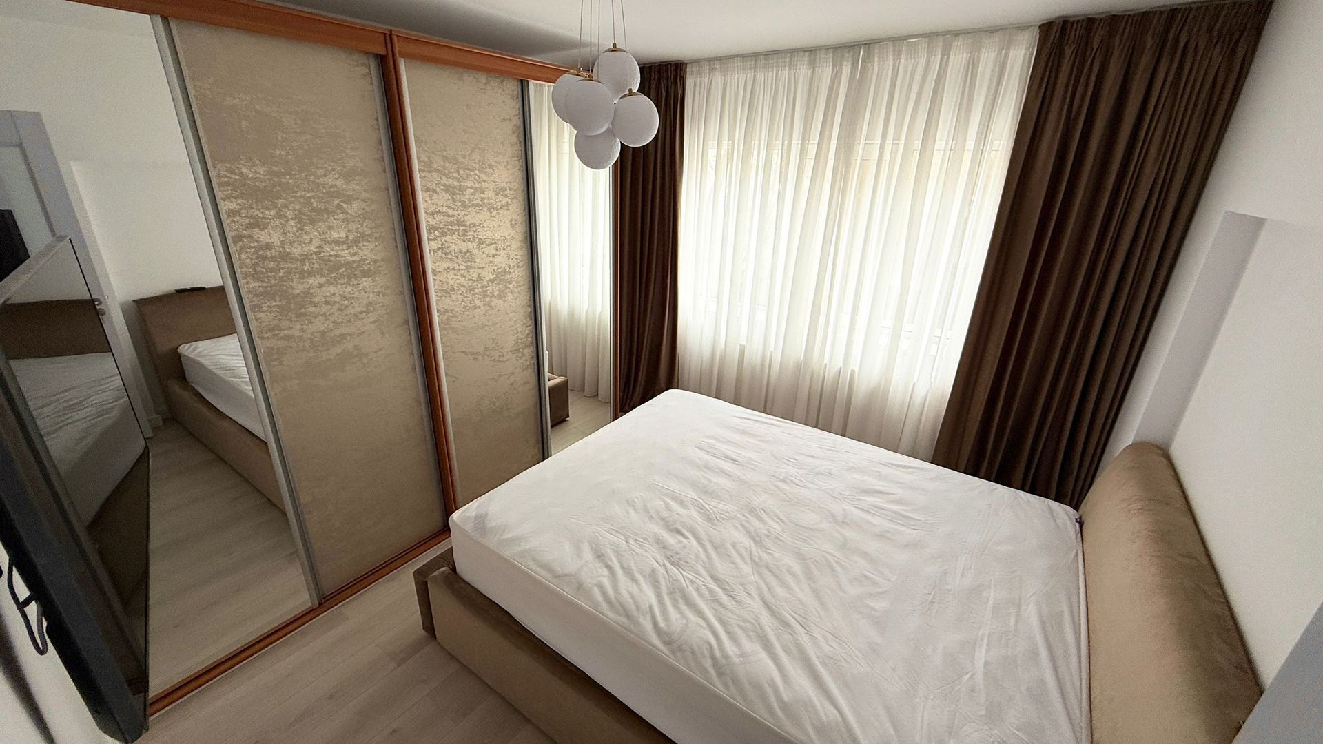 Apartament 2 camere LUX de închiriat | Aviației | 5 minute metrou - 6/10