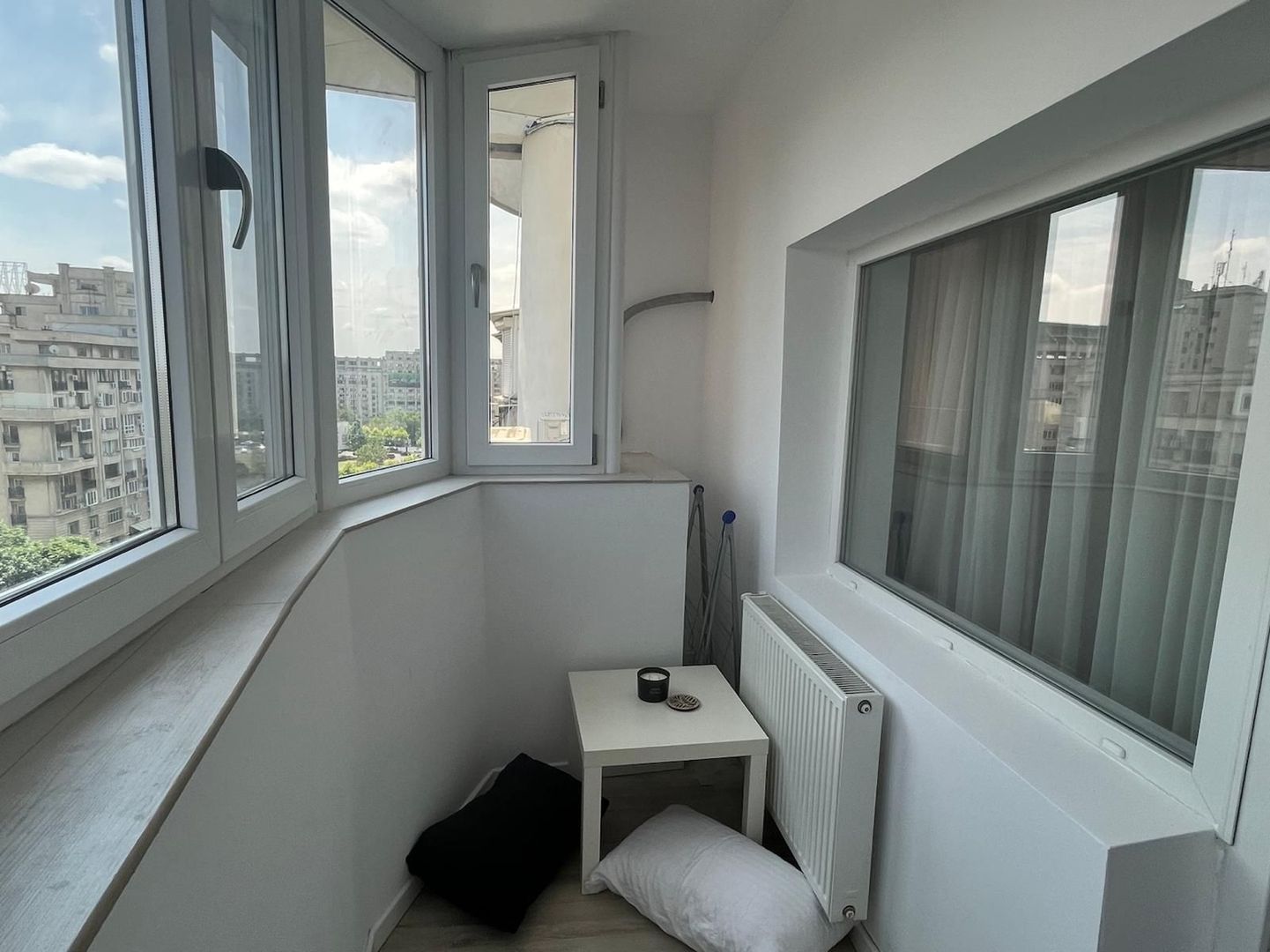 Apartament de 3 camere de închiriat, zona Decebal