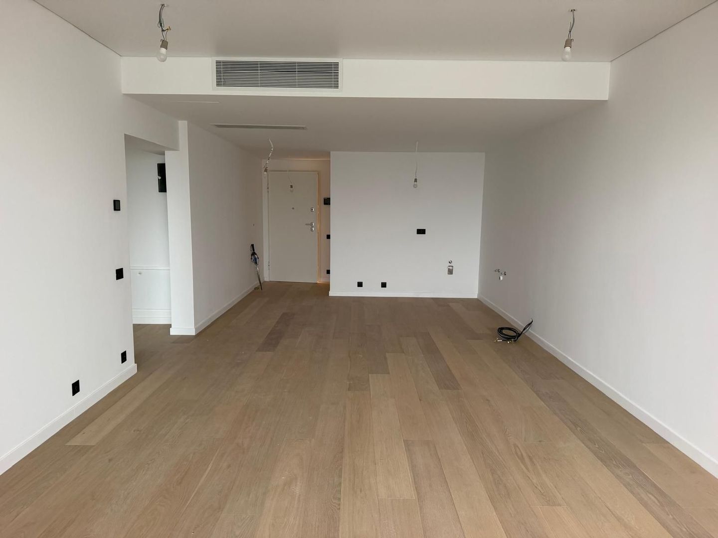 2 camere de inchiriat | One High District | prima inchiriere - 1/5