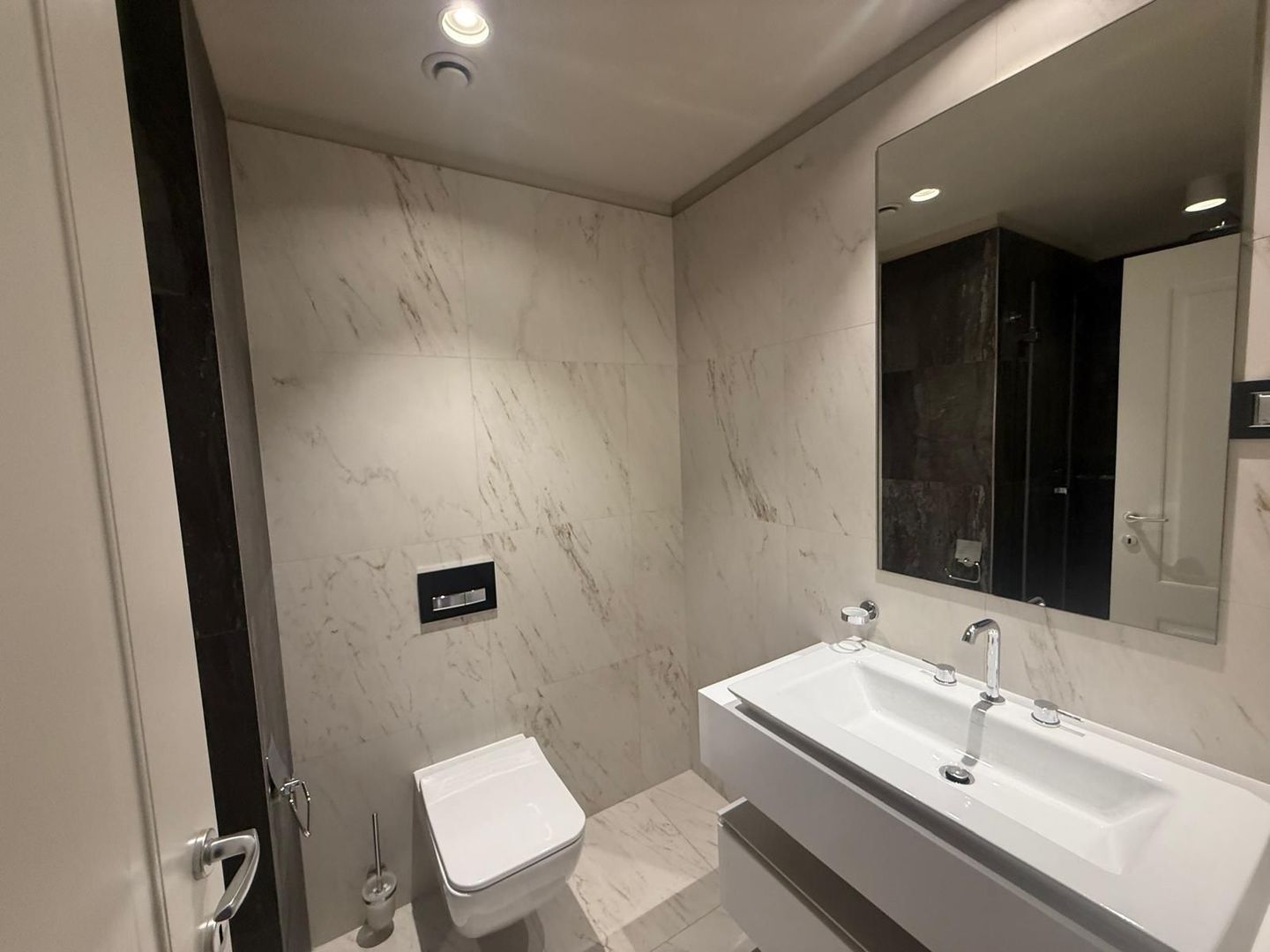 Apartament 4 camere spre inchiriere in zona Herastrau! - 8/10