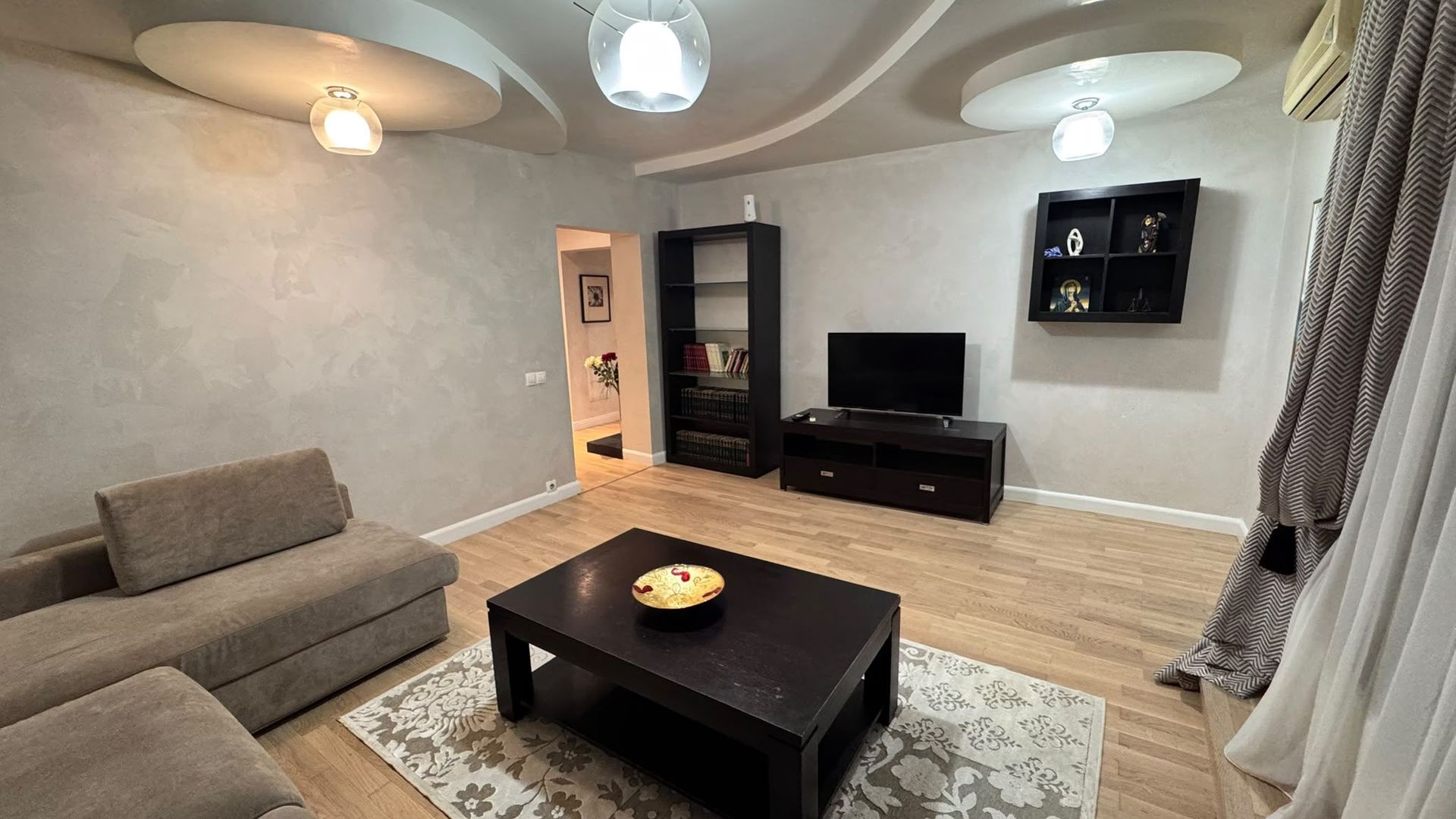 Apartament de 3 camere, zona Piața Muncii - 2/6