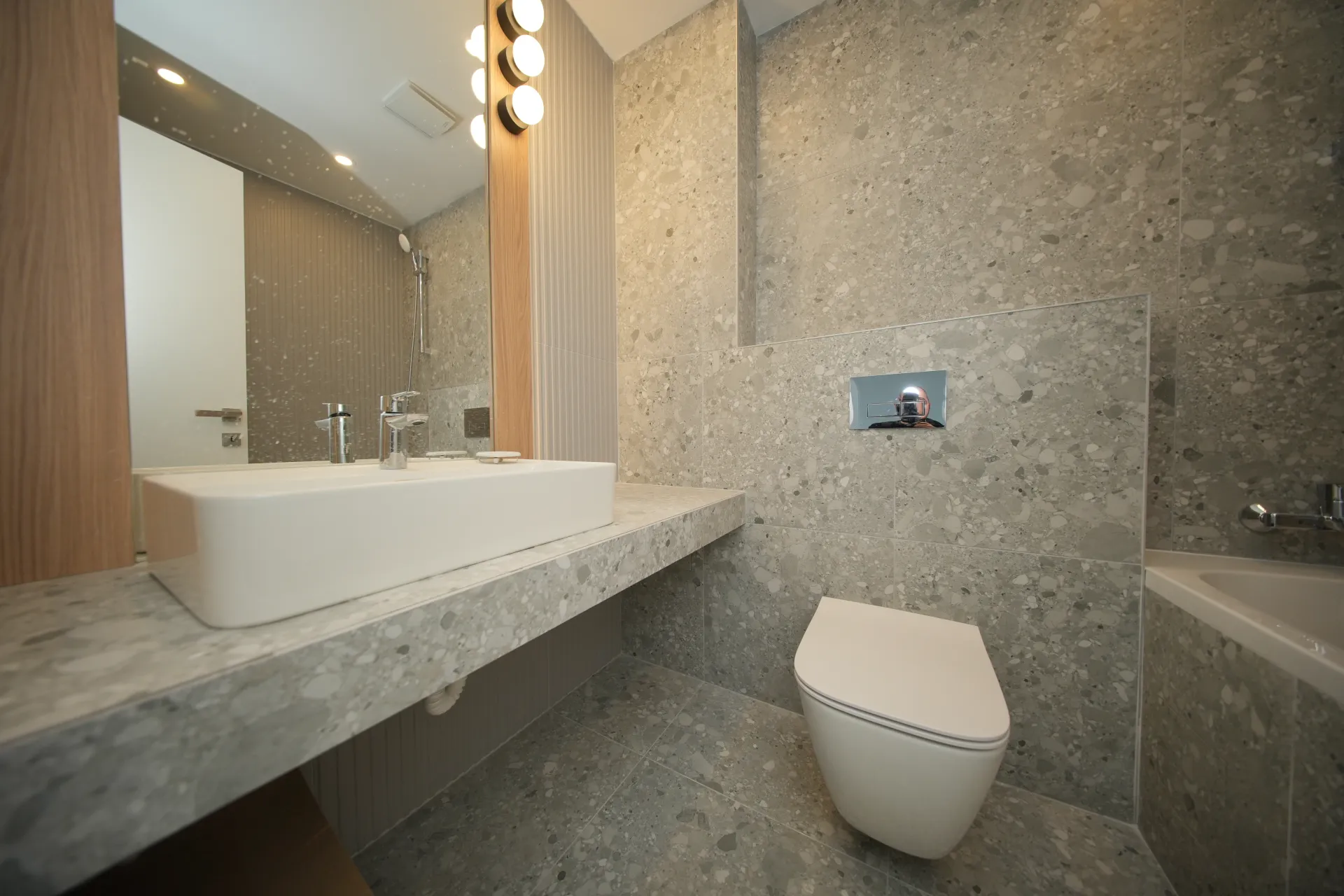 2 CAMERE - FLOREASCA - LANGA METROU - BLOC NOU FINALIZAT - 9/10