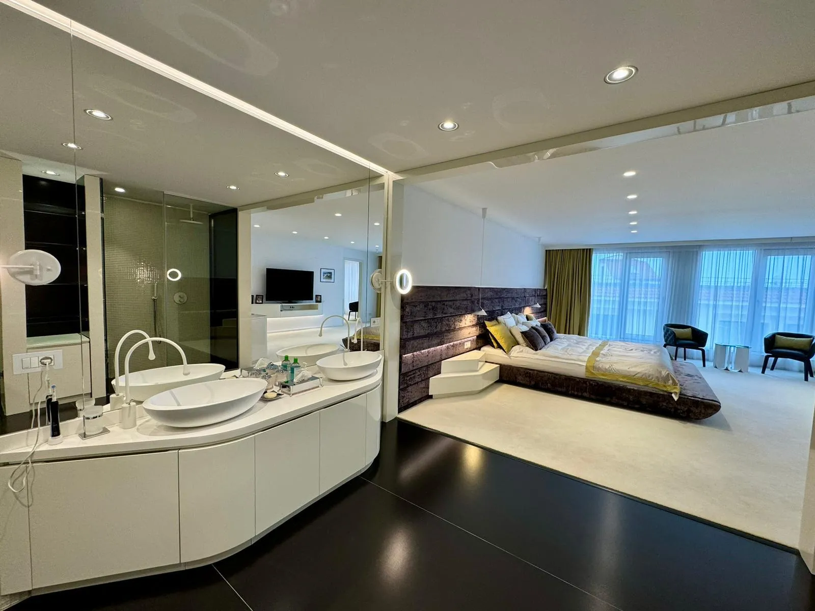 PENTHOUSE - 5 CAMERE - HERASTRAU - TERASA SPATIOASA  - 6