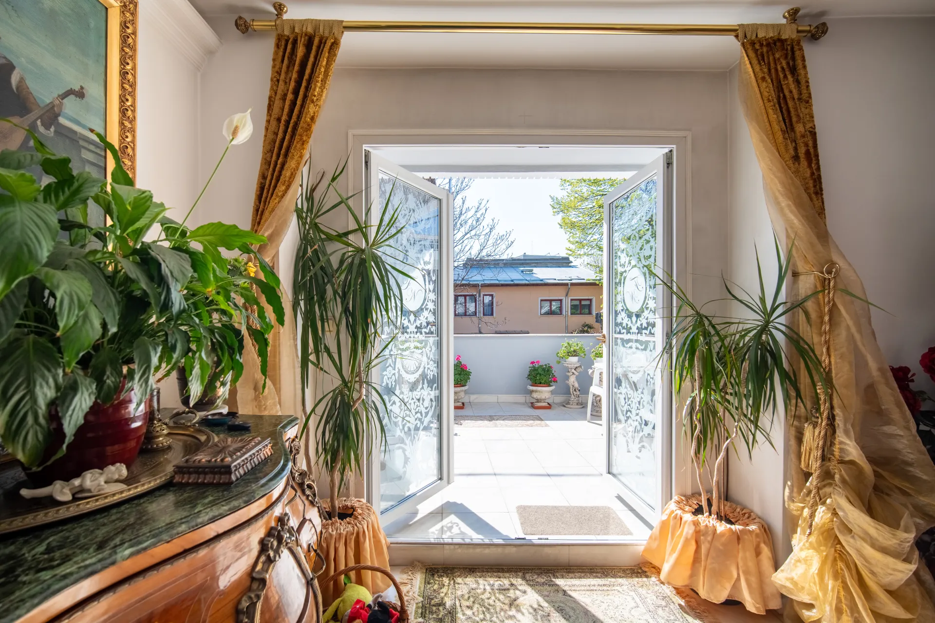 VILA INTERBELICA - AVIATORILOR - 11 CAMERE - imagine 5