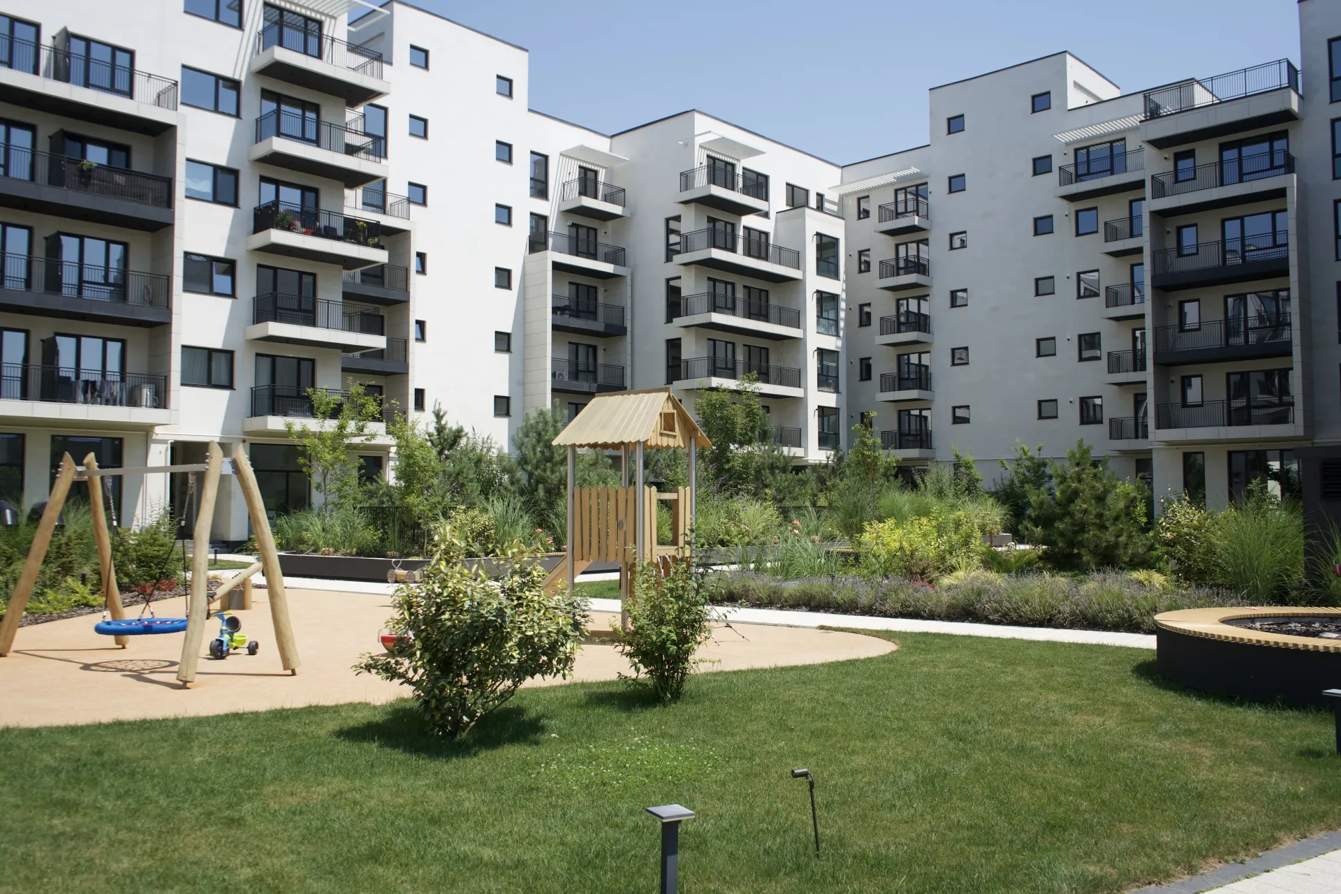 FULLY FURNISHED AND EQUIPPED ONE-BEDROOM APARTMENT - PIPERA - imagine 2