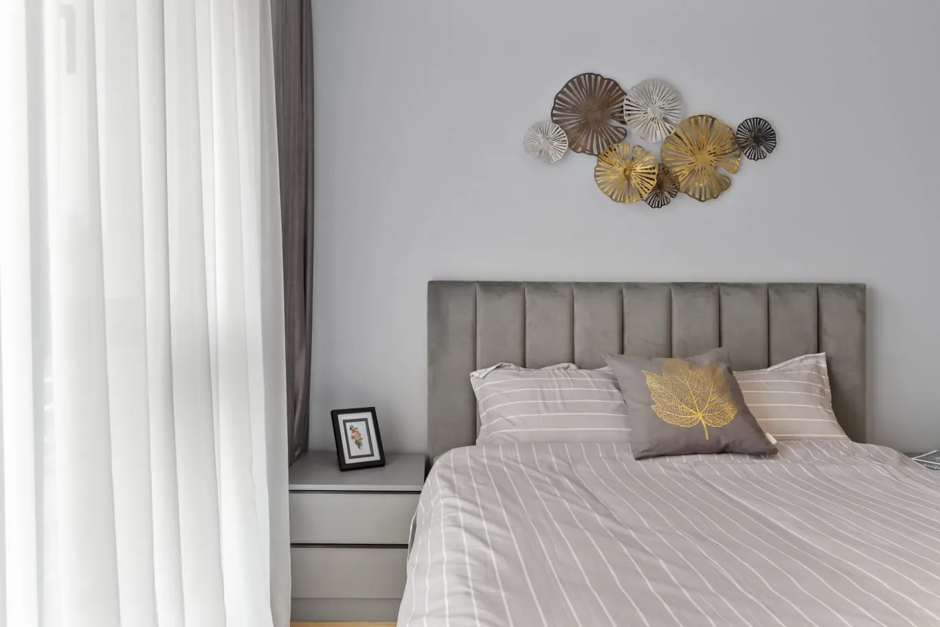 APARTAMENT CU 1 CAMERA - ZONA CENTRALA - TITAN - imagine 2