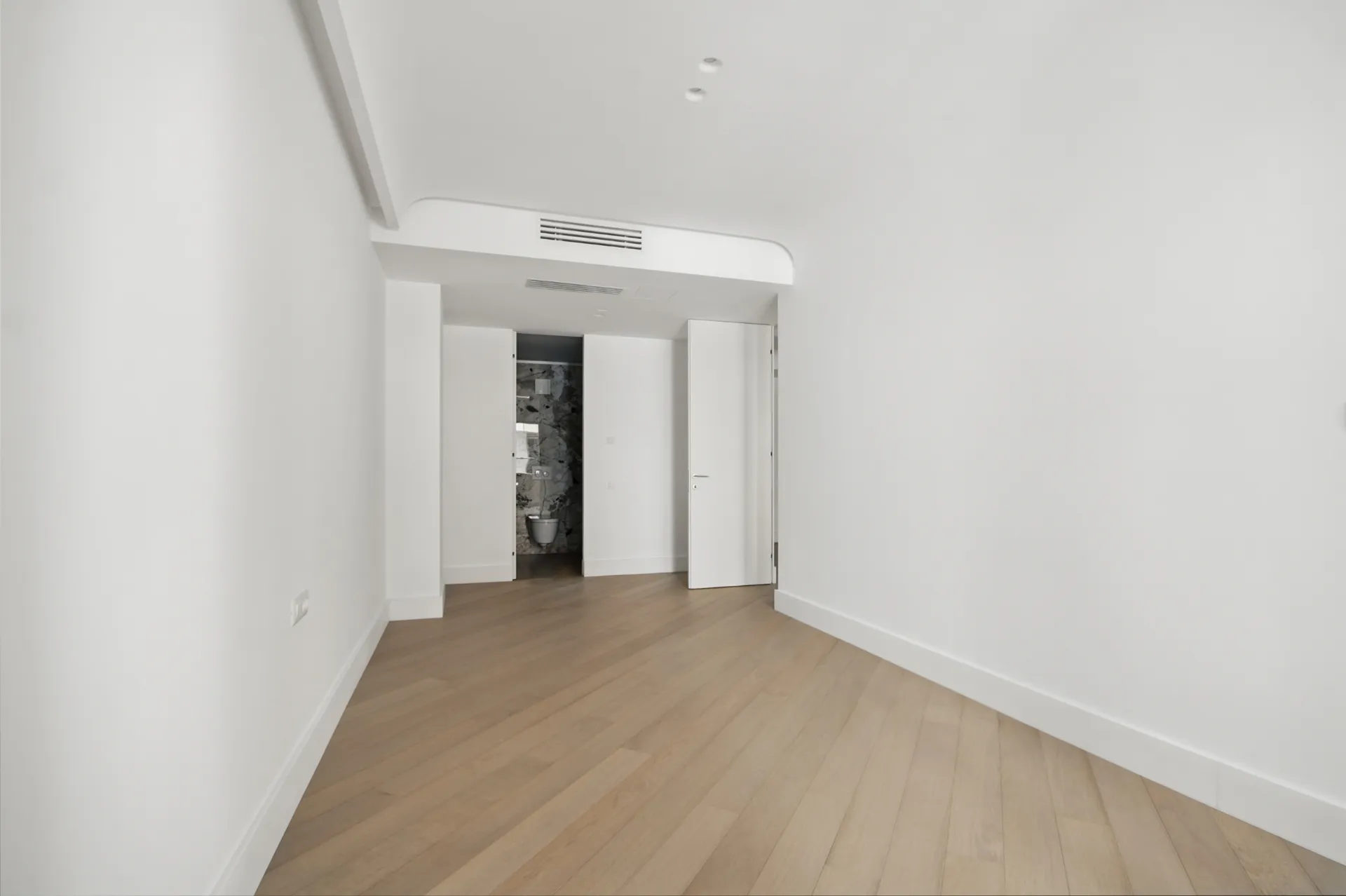 IANCU NICOLAE - 3 CAMERE - BLOC NOU - 10
