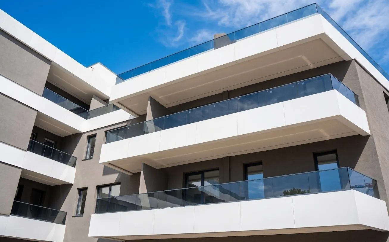 Apartament nou 2 camere | Aproape de centre comerciale și restaurante