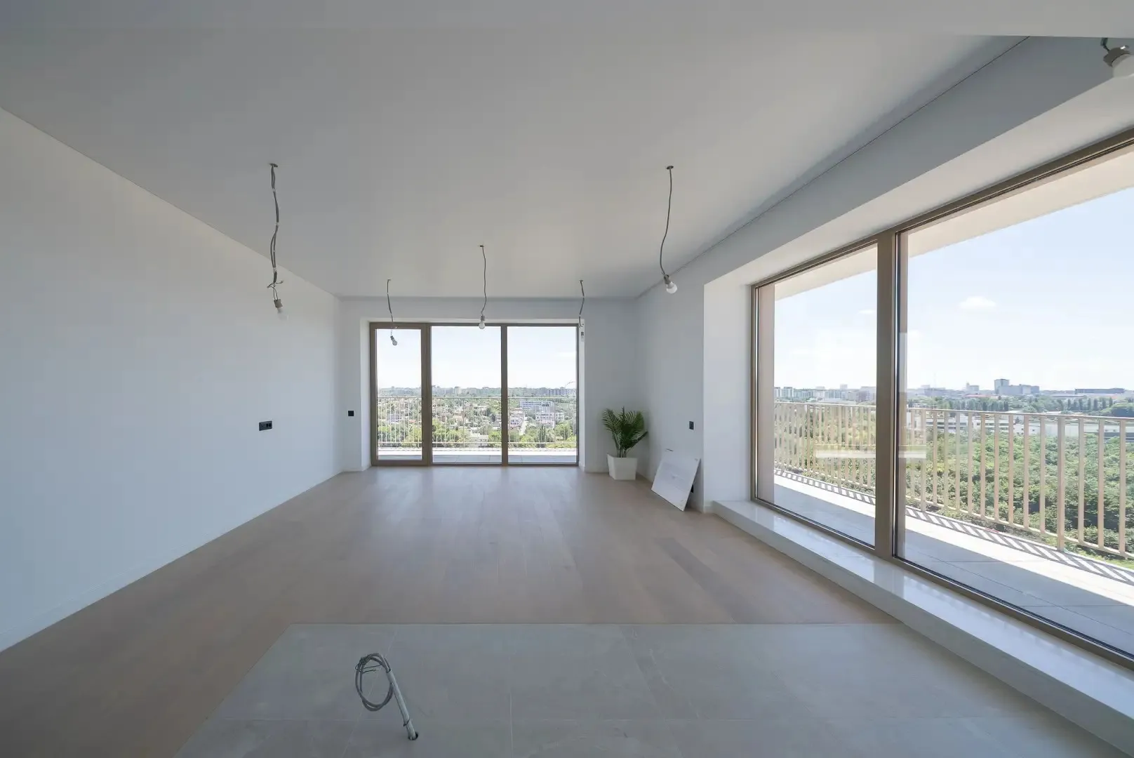 Apartament 3 camere | Aproape de zona de business Barbu Văcărescu - imagine 5